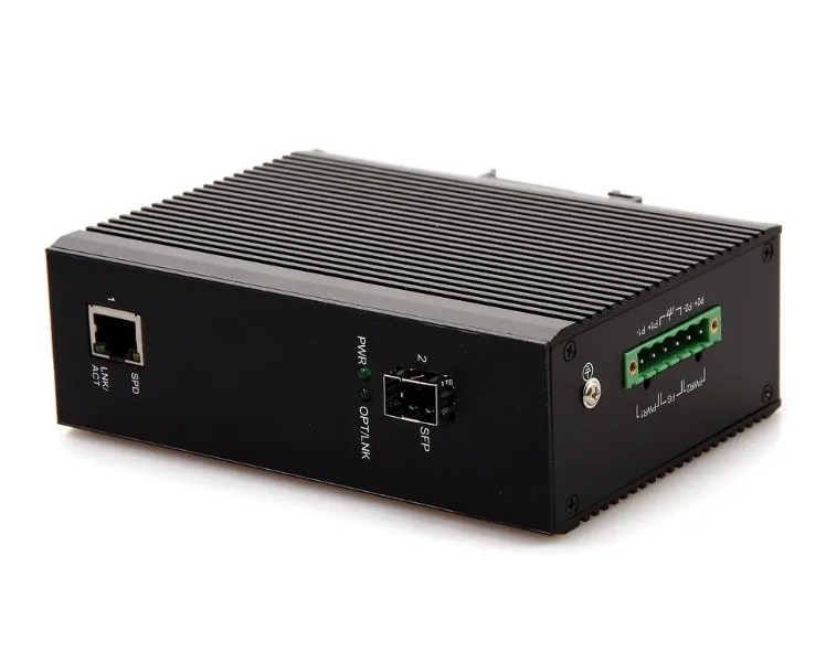 高速率光纖收發(fā)器推動光學(xué)引擎發(fā)展 高速率光纖收發(fā)器推動光學(xué)引擎發(fā)展