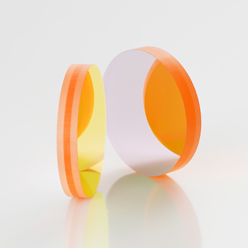 什么是陪鍍片？它對濾光片的測試有哪些作用？