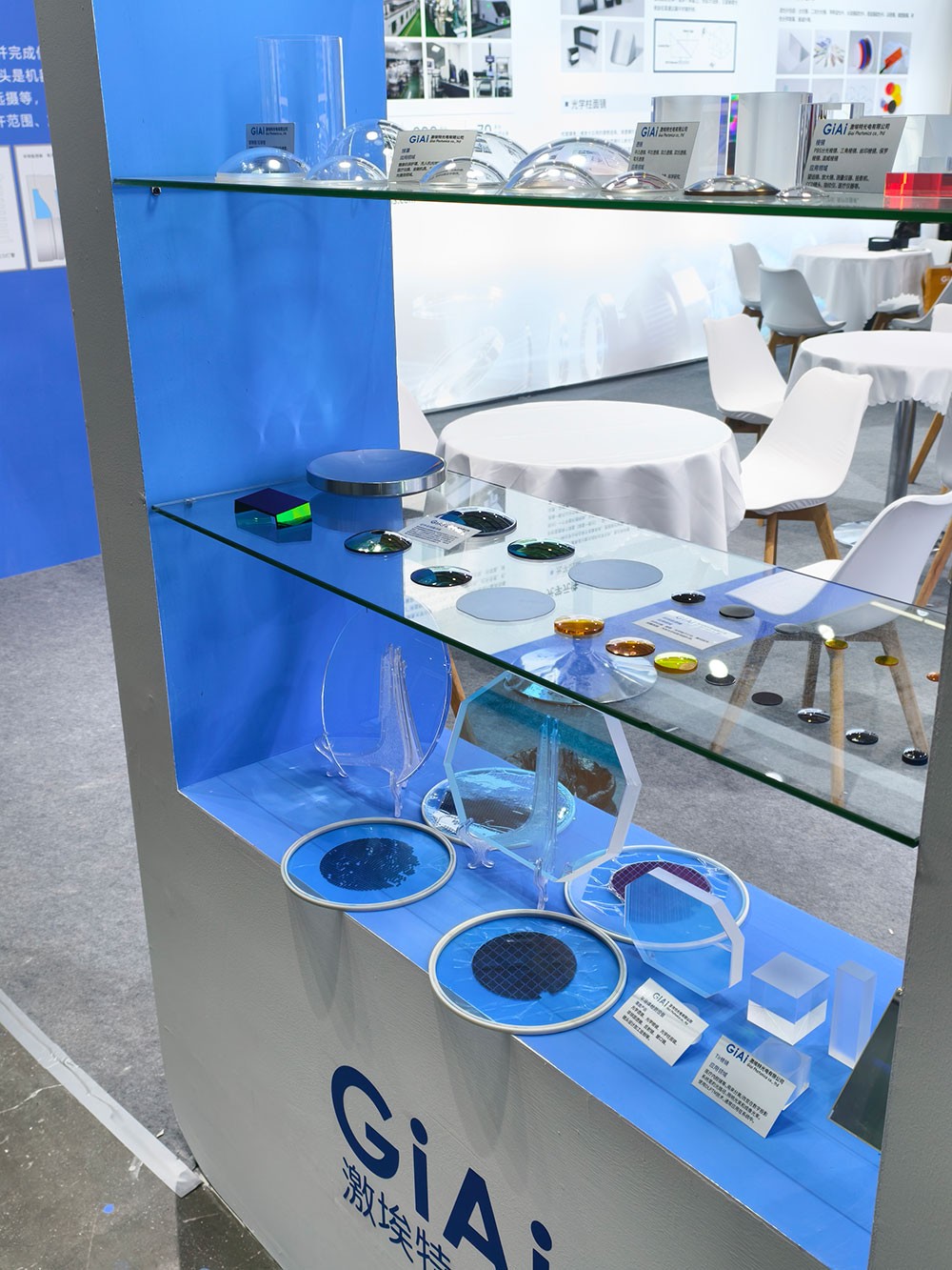 慕尼黑現(xiàn)場(chǎng)激埃特展柜